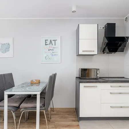 Blossom - Old Town - By Upstairs