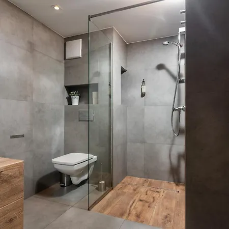 Blossom - Old Town - By Upstairs