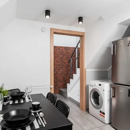 Apartment Blossom - Old Town - By Upstairs