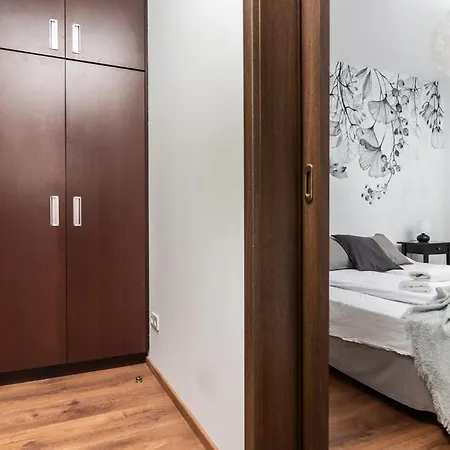 Apartment Blossom - Old Town - By Upstairs *