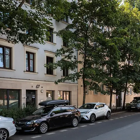 Apartment Blossom - Old Town - By Upstairs *