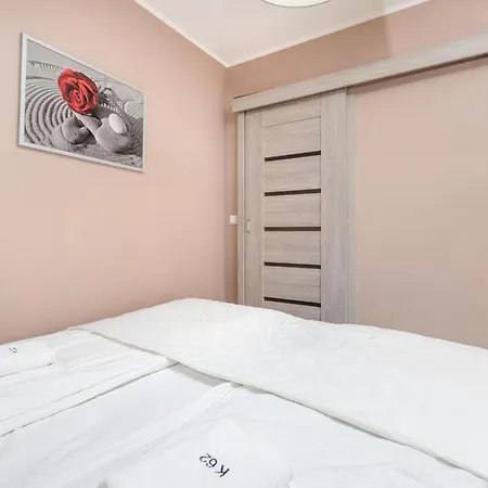Blossom - Old Town - By Upstairs Apartamento Cracovia