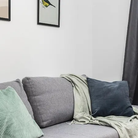 Blossom - Old Town - By Upstairs Apartamento