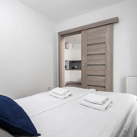 Blossom - Old Town - By Upstairs Apartamento *