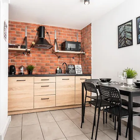 Blossom - Old Town - By Upstairs