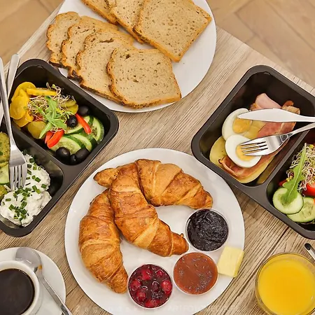 Blossom - Old Town - By Upstairs *